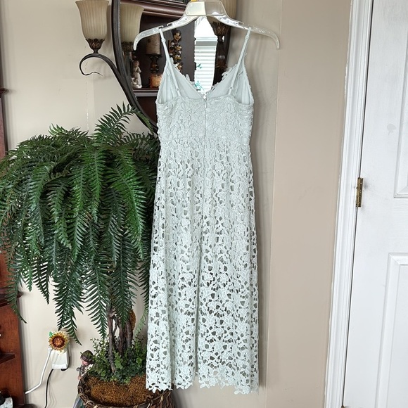 ASTR THE LABEL Lace A Line Midi Dress in Mint Green Eyelet Spaghetti Strap - Picture 9 of 14